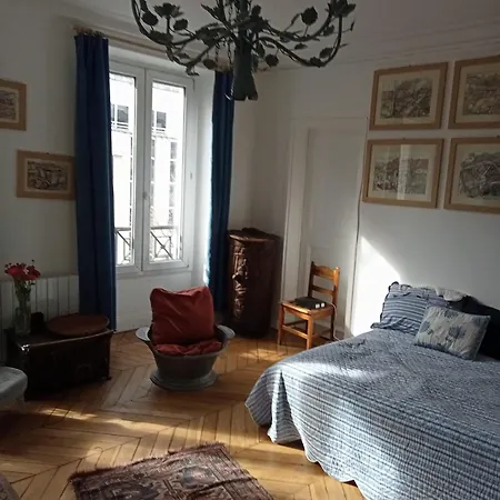 Montmartre Batignolles Apartment